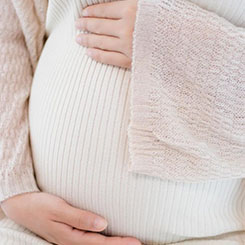 随之而来的芯片📝🌃断供、GM🌫S服务禁用等一📓🎾系列制裁，对华🚥代孕一个孩子多少钱